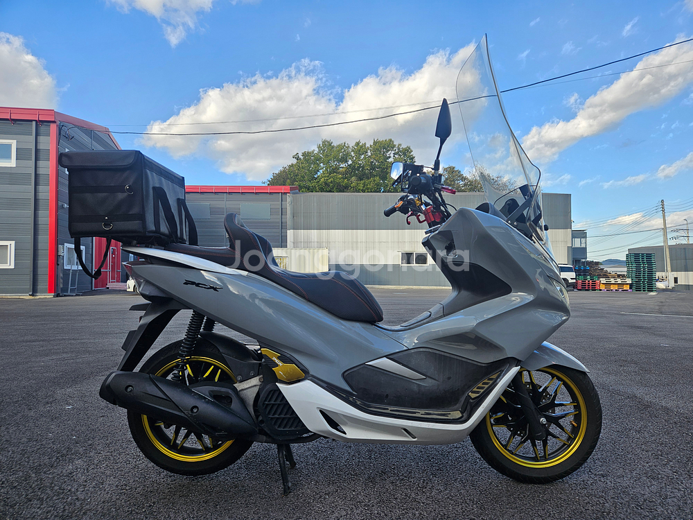 혼다/PCX125/20년식/27@@@KM/160만원/배--0