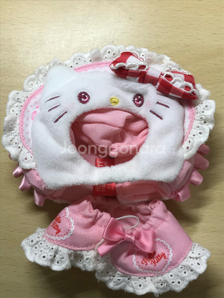 산리오 헬로키티 키티 10cm 인형옷 보닛 망토 s--1
