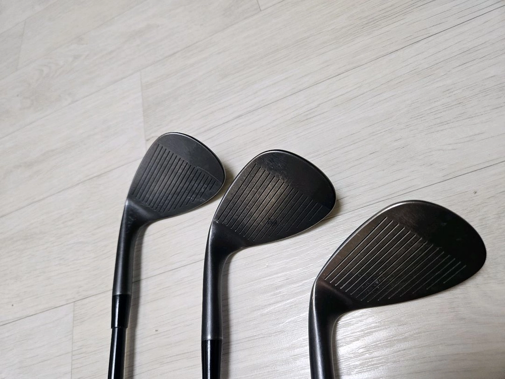 코브라 웨지 세트 52 56 60 이미지