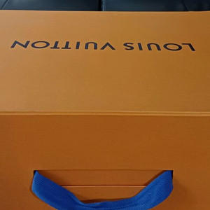 루이비통 대형상자 흠있음 직거래만