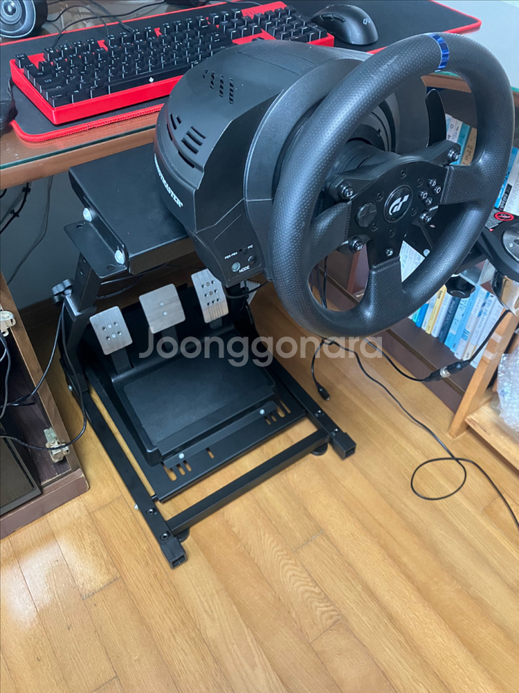 트러스트마스터 t300rs th8a 거치대--3