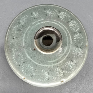 고려시대 청자상감국화문유병