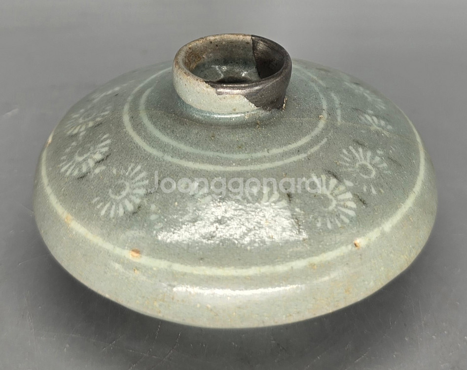 고려시대 청자상감국화문유병--2