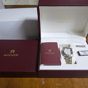 아이그너 여성 시계 풀박스(정품)