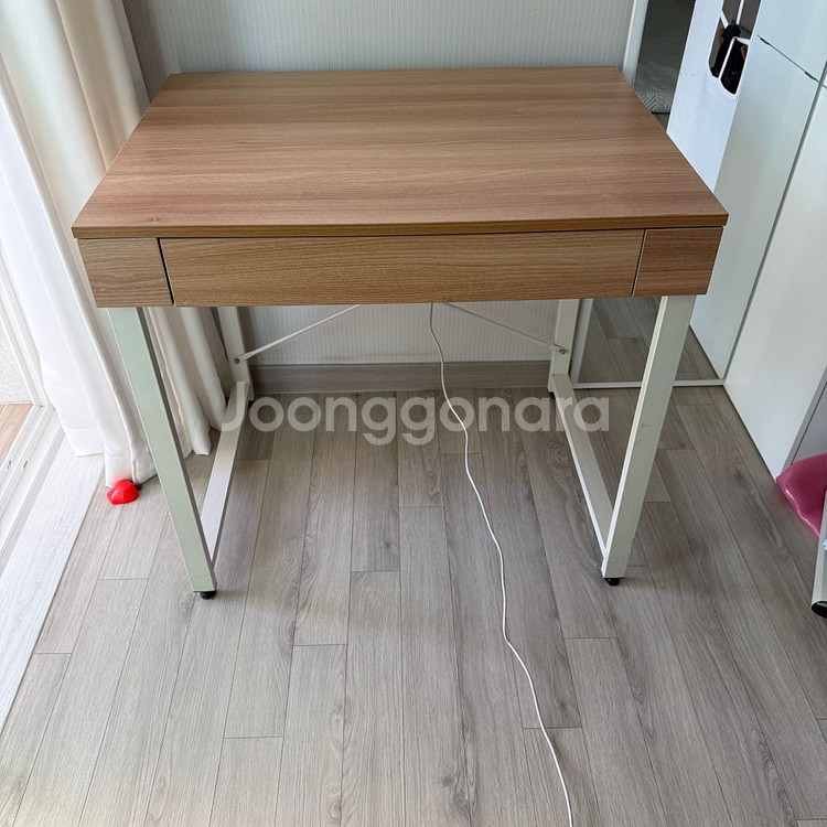 책상 데스크 겸 화장대 (서랍있음)--0