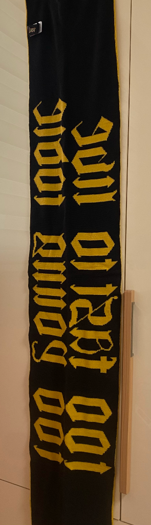 에잇세컨즈 지드래곤 목도리--3