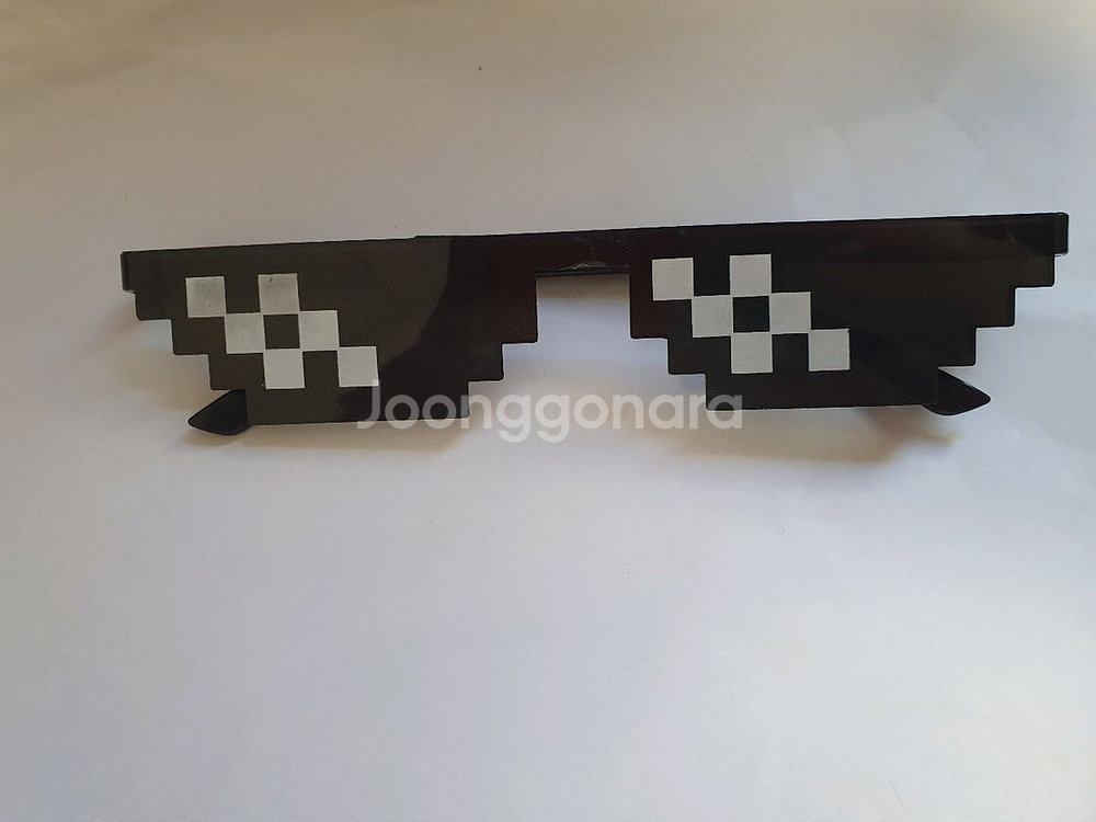 픽셀 선글라스--0