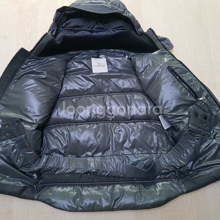 [95]정품 몽클레어 남성패딩--1