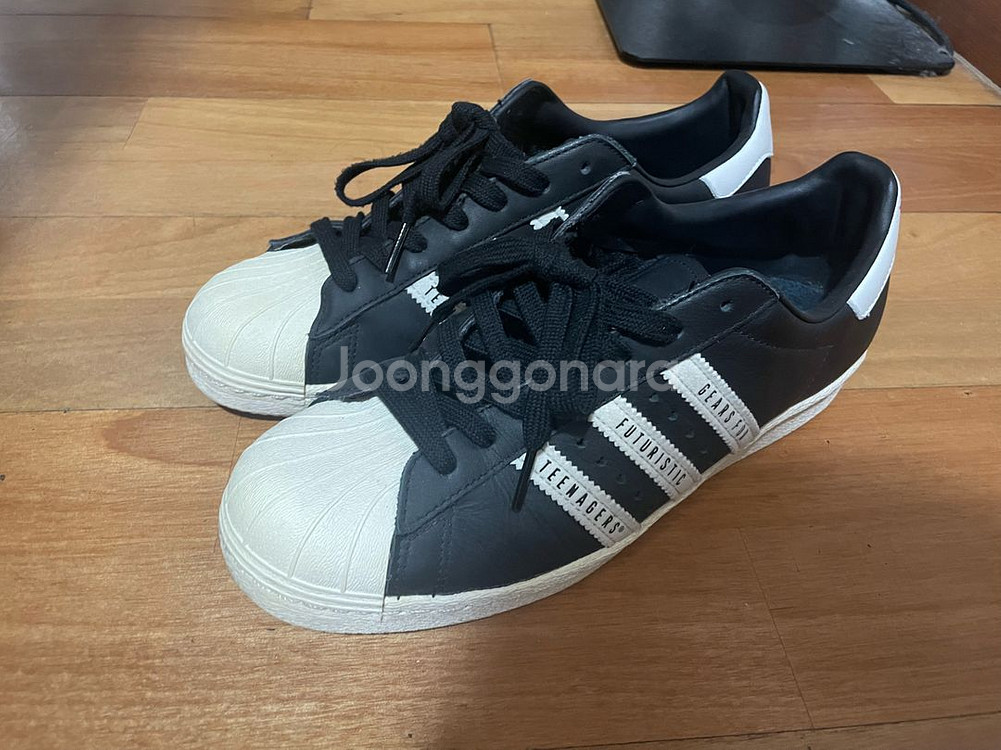 아디다스 x 휴먼 메이드 슈퍼스타 블랙 화이트 270--0