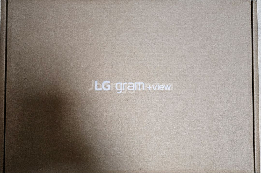 LG 그램뷰 2세대 풀박스(16mr70)--1