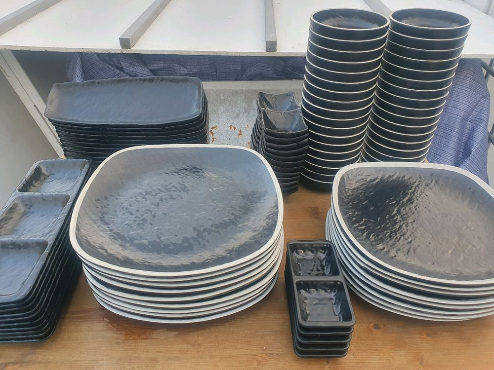 업소용 검정 멜라민 접시 그릇 일괄--1