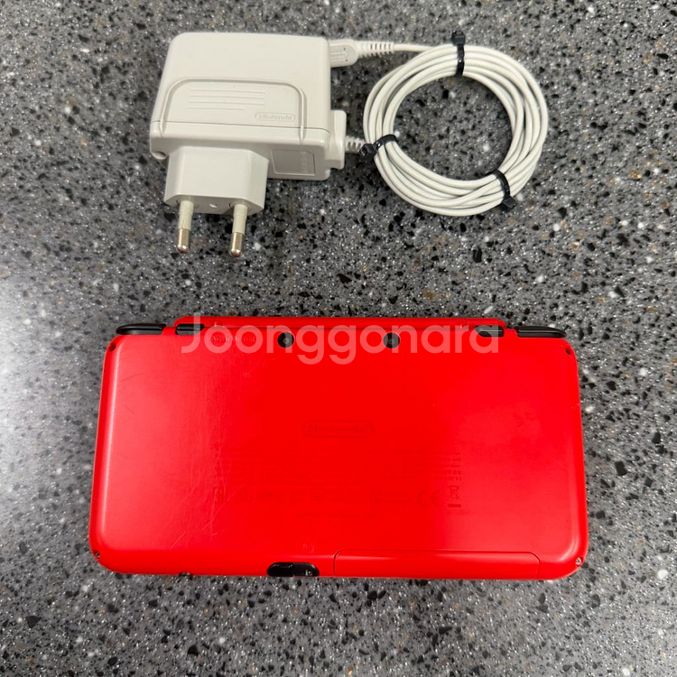 닌텐도 2DS XL 몬스터볼 에디션--2