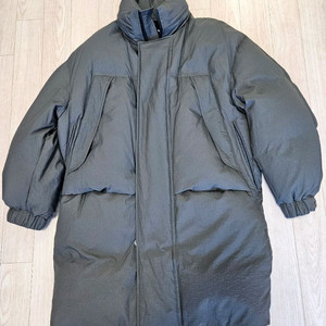 타임옴므 히든후드 구스다운 점퍼 팝니다