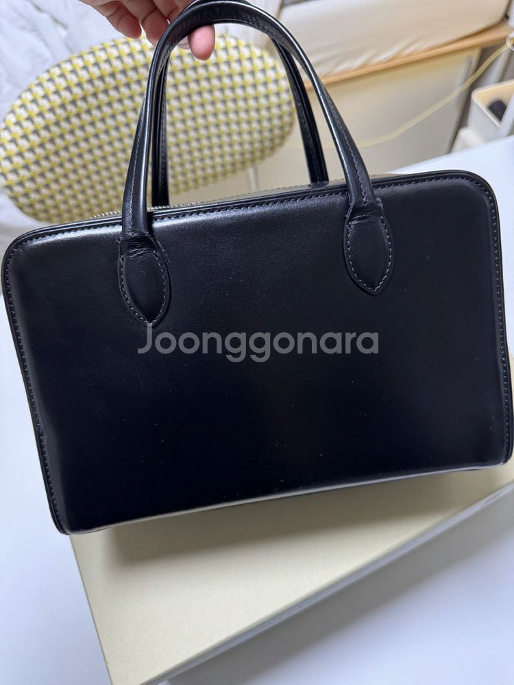 투티에 로케백 블랙 스몰--0