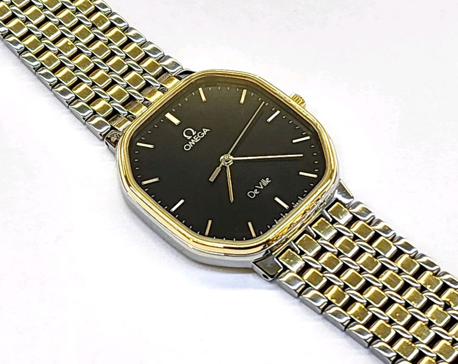 신품급 정품 오메가 남,녀 공용 쿼츠 ㅡ 검청색 다이--1