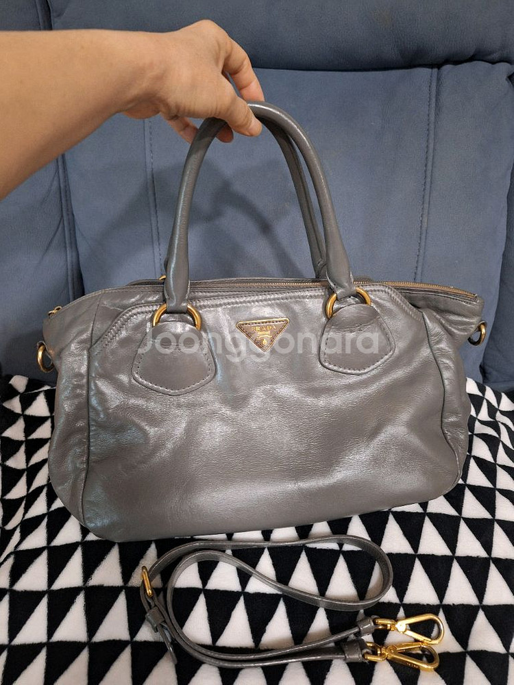 (정품)프라다 숄더백--0