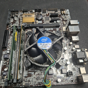 반본체 cpu i7 6700, 보드 B150M, D