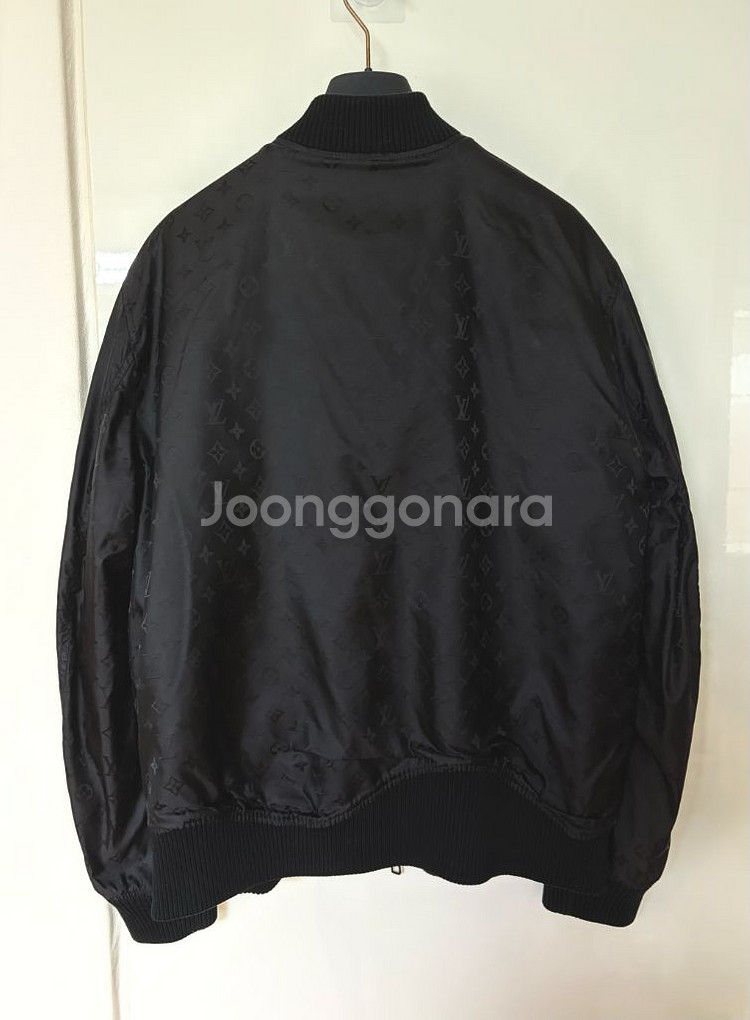 루이비통 리버서블 레더자켓--1