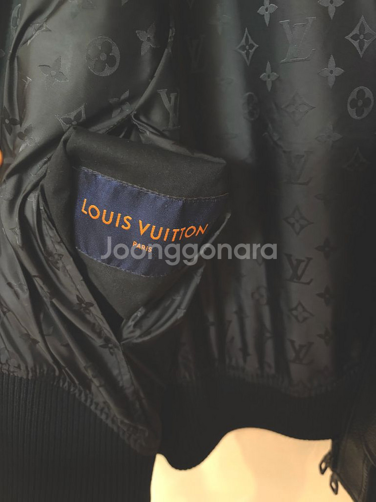 루이비통 리버서블 레더자켓--4