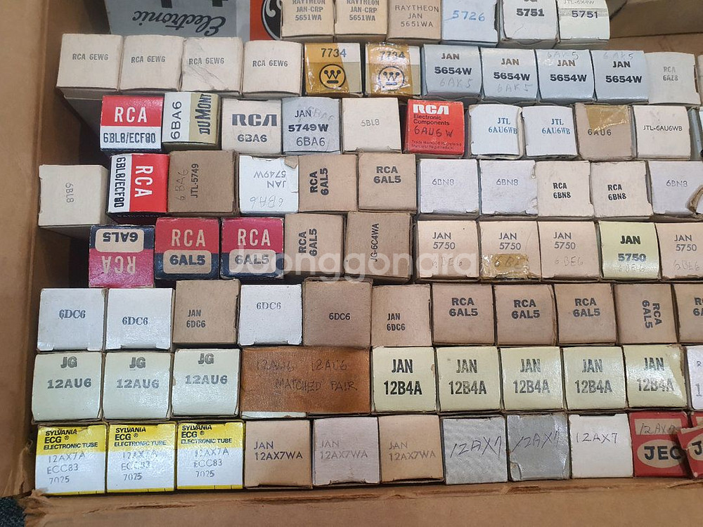 진공관튜브 미사용 200여개 진공관오디오--1
