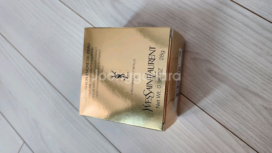 입생로랑 엉크르드뽀 쿠션 20호 리필 새것--1