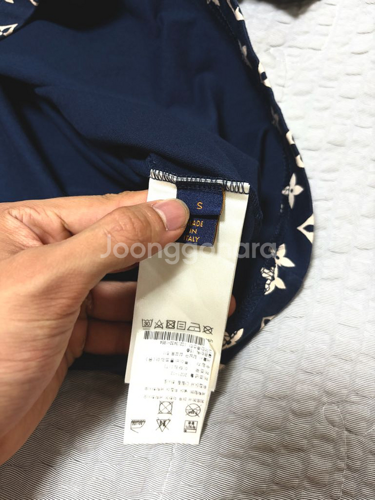 루이비통 그라디언트 반팔--4