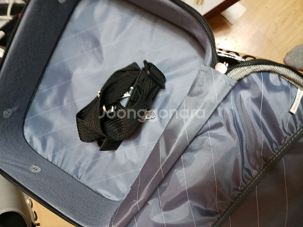 트라보스 소형 가방--2