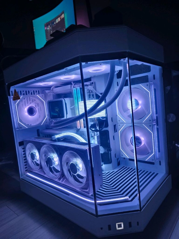라이젠7 9800X3D RTX5080 본체 급매 이미지
