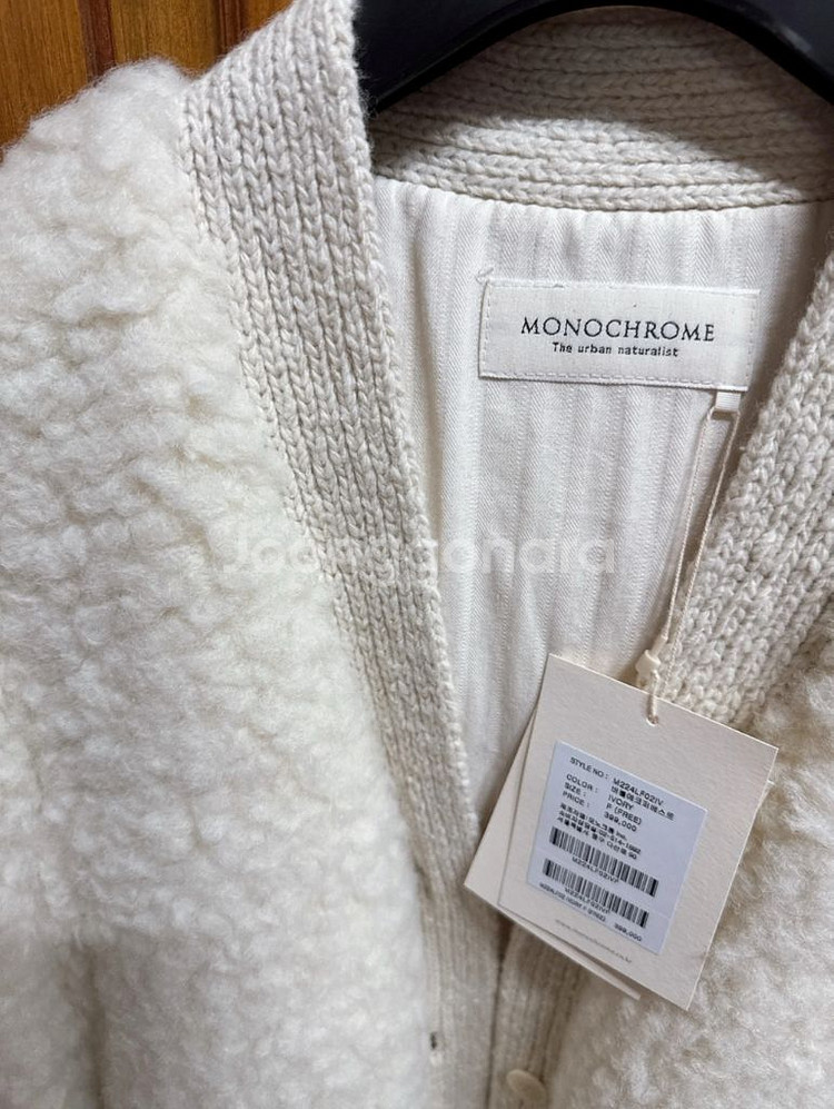 모노크롬 버블 에코 퍼 베스트--5