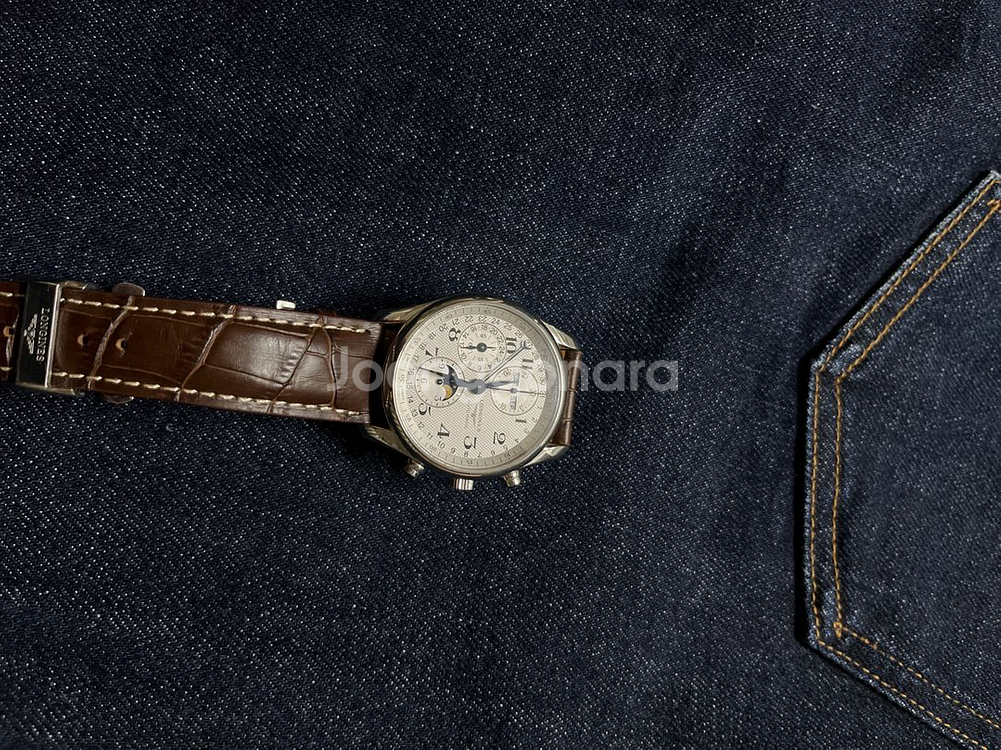 론진 마스터콜렉션 문페이즈 크로노그래프 40미리 교환가능--0