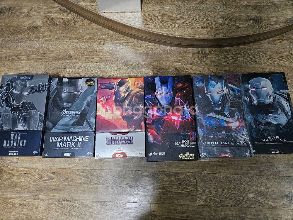 핫토이 아이언맨 워머신 개별 팝니다.--0