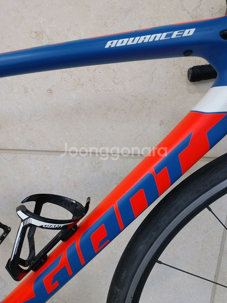 상태 좋은 18년 자이언트 TCR 어드밴스1 kom 풀 울테그라 카본 로드자전거 s사이즈--2