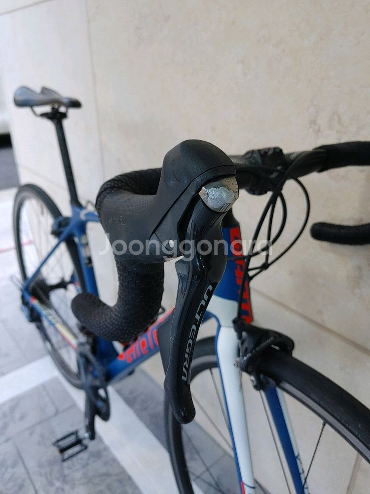 상태 좋은 18년 자이언트 TCR 어드밴스1 kom 풀 울테그라 카본 로드자전거 s사이즈--5