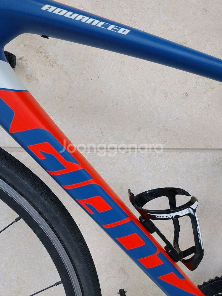 상태 좋은 18년 자이언트 TCR 어드밴스1 kom 풀 울테그라 카본 로드자전거 s사이즈--8