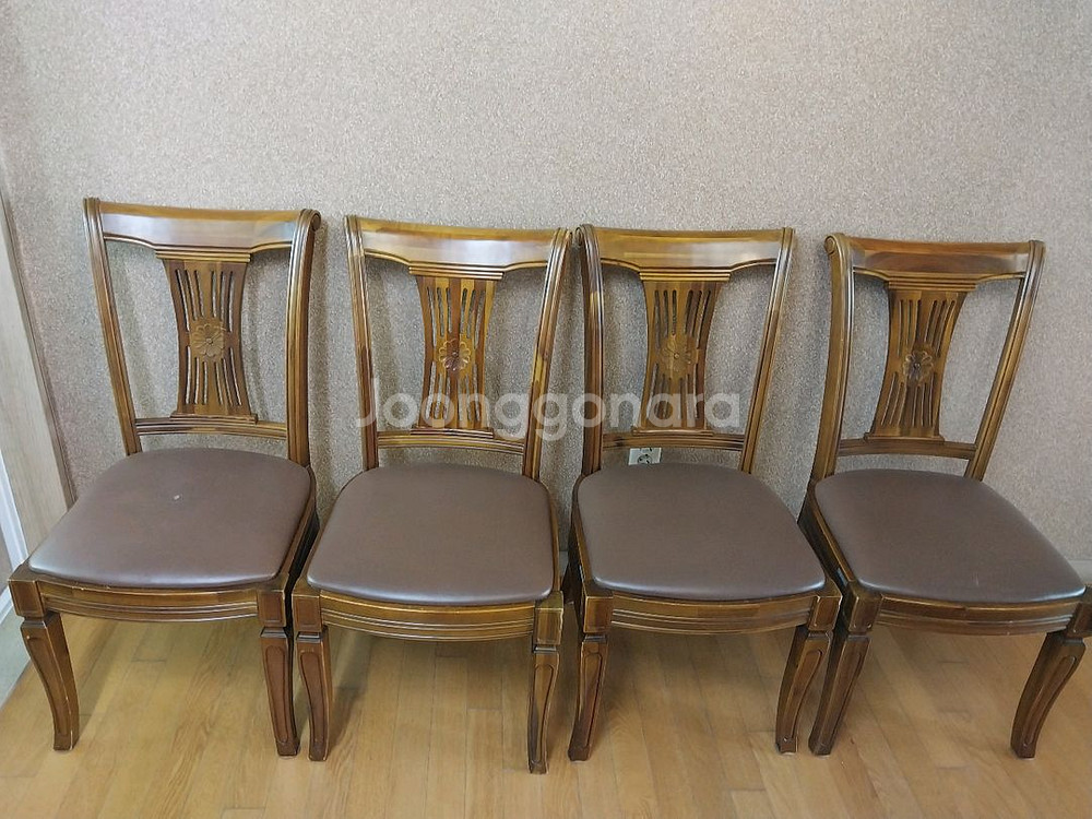 원목 식탁의자 4개--1