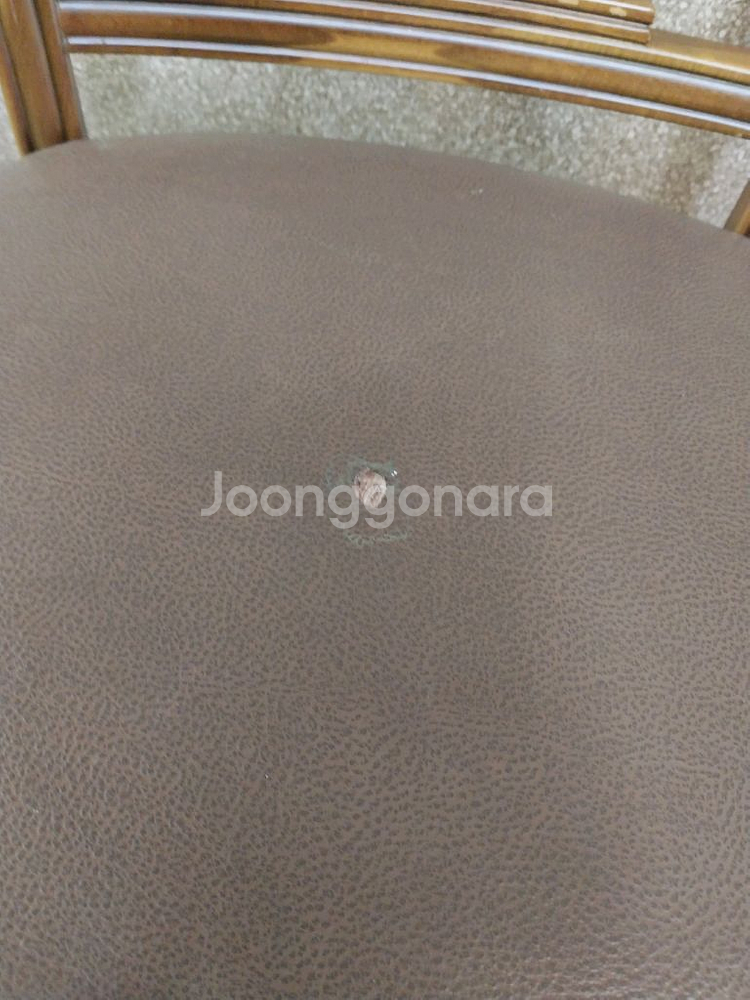 원목 식탁의자 4개--8