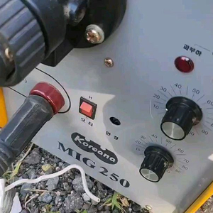코리아나 MIG250 인버터 CO2 용접기 알루미늄 겸