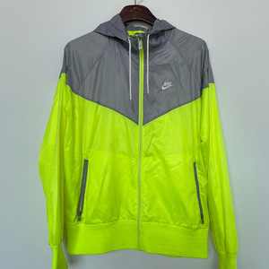 나이키 바람막이 L 러닝