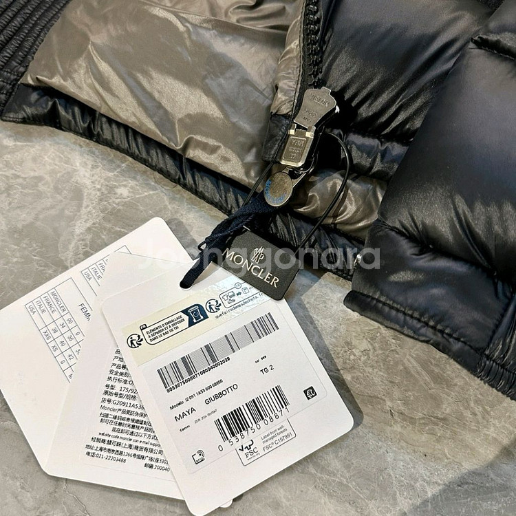 남성 몽클 마야 패딩--6