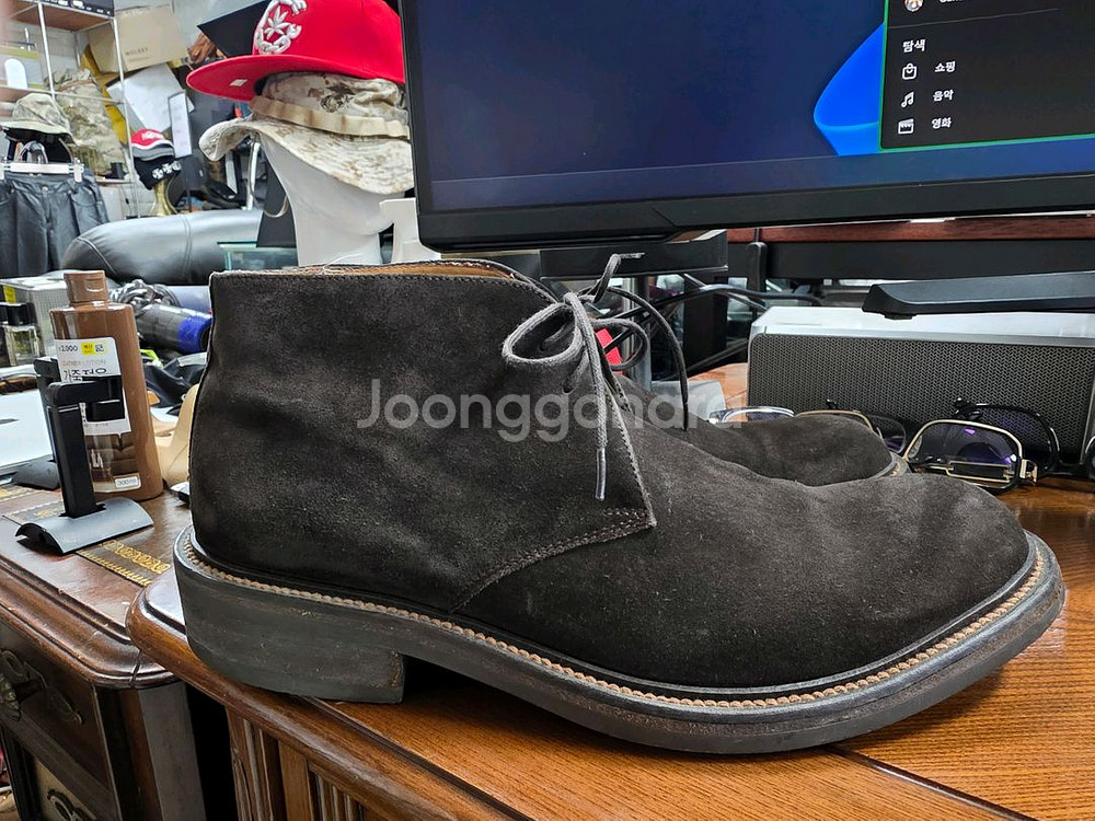 이태리 CALANI 스웨이드 처카 부츠 275~280m--0