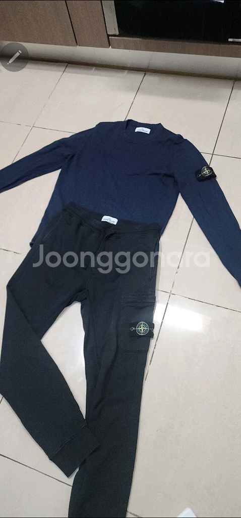 스톤아일랜드 니트 100 / 코튼 조거팬츠--2