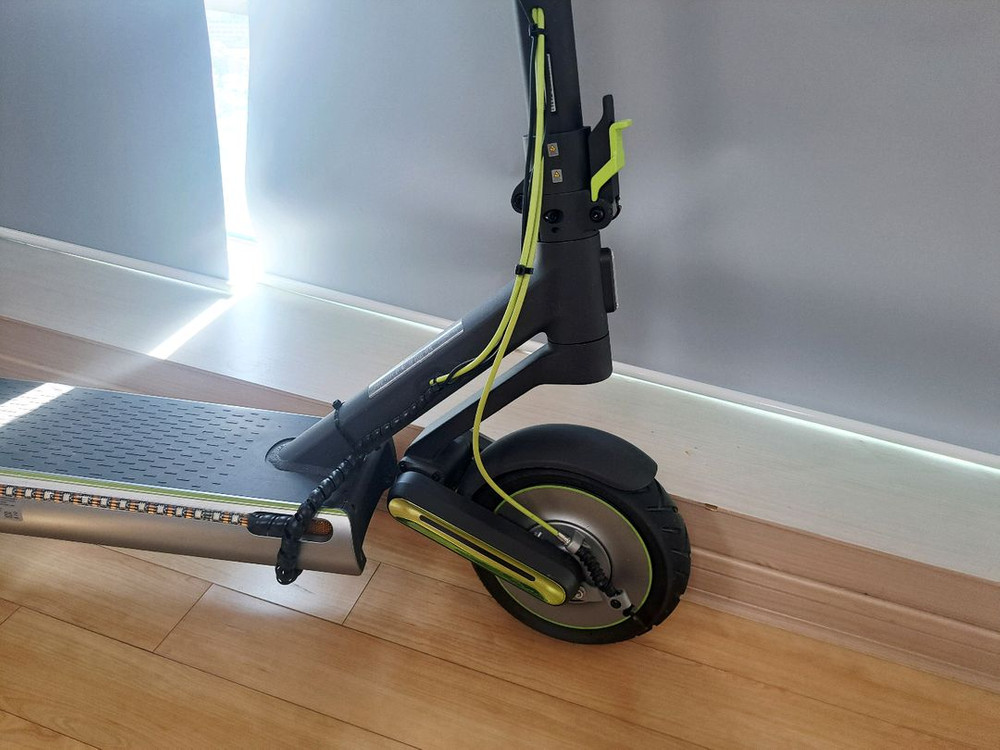 샤오미 나비 S65 전동킥보드 새것 팝니다!--2