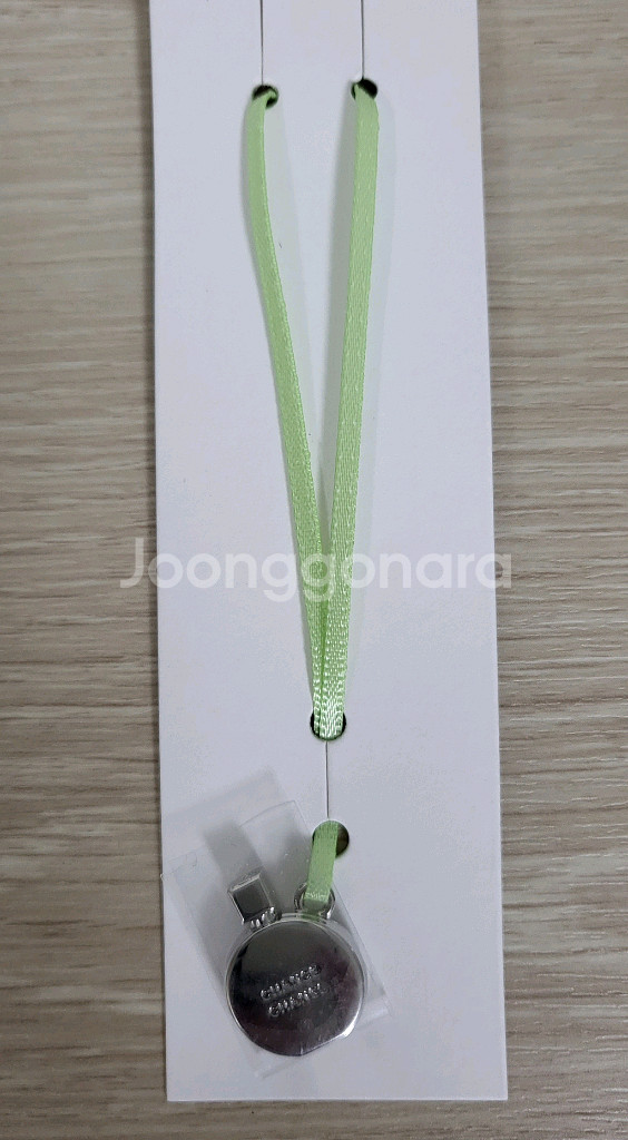 정품) 샤넬 샹스 키링 백참 (코스메틱)--3