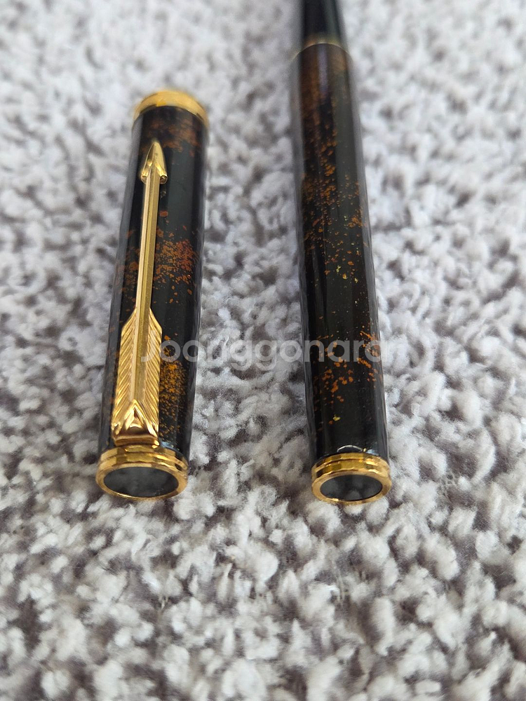 파카 75 프리미어 차이니즈 라카 F 만년필--3