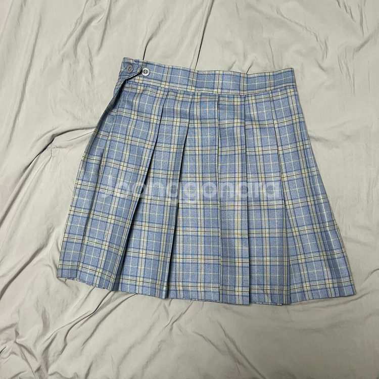 새상품 여아 체크 플리츠 스커트 xs사이즈--1