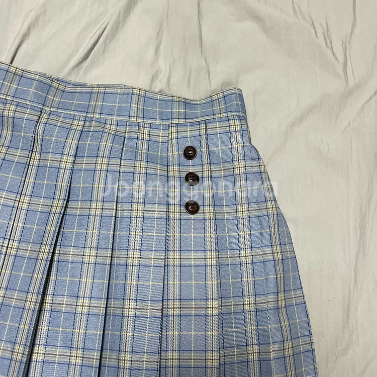 새상품 여아 체크 플리츠 스커트 xs사이즈--2