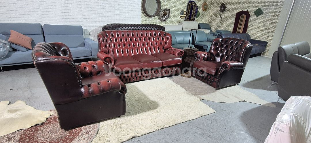 영국 체스터필드 최고급 전체 천연가죽 3+1+1인소파--2
