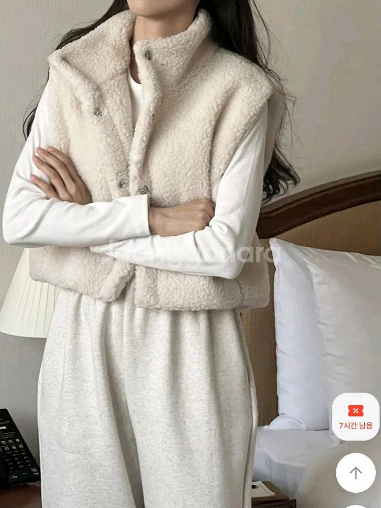 뽀글이 양털 하이넥 조끼베스트--0