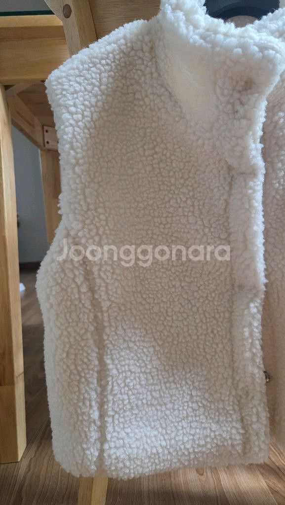 뽀글이 양털 하이넥 조끼베스트--6
