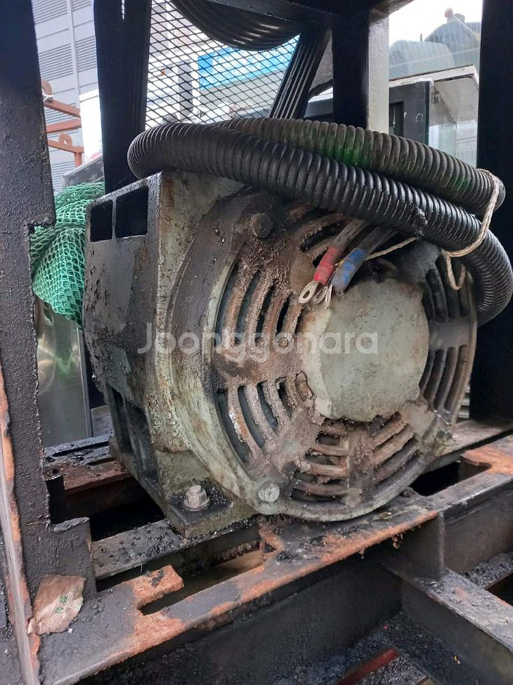 현대 200마력 모터 판매합니다.--0